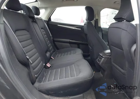 2015 Ford Fusion Se z USA, uszkodzony, nr VIN 1FA6P0H79F5127810